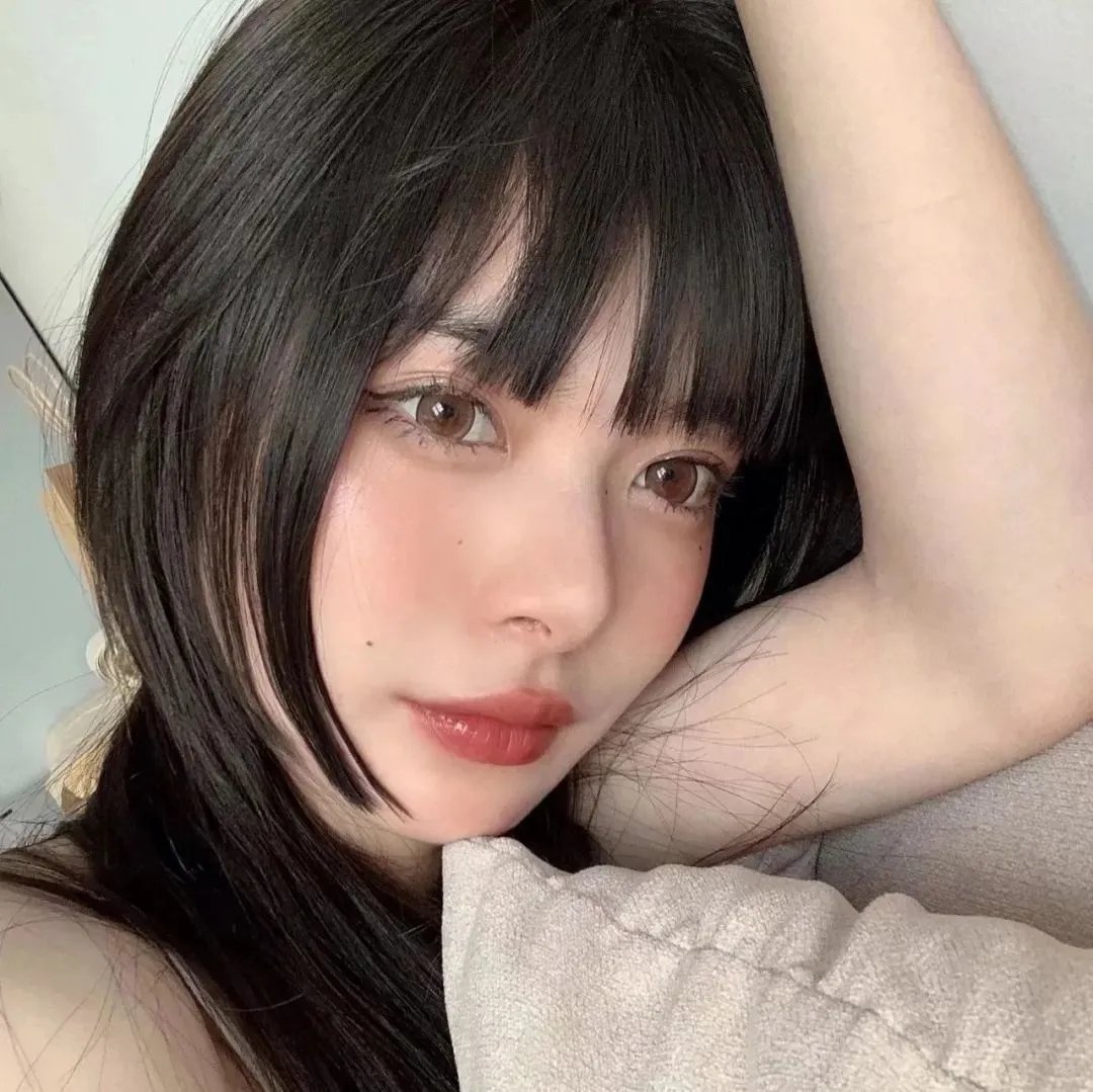 自梳海报