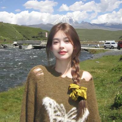 每个人都有秘密海报